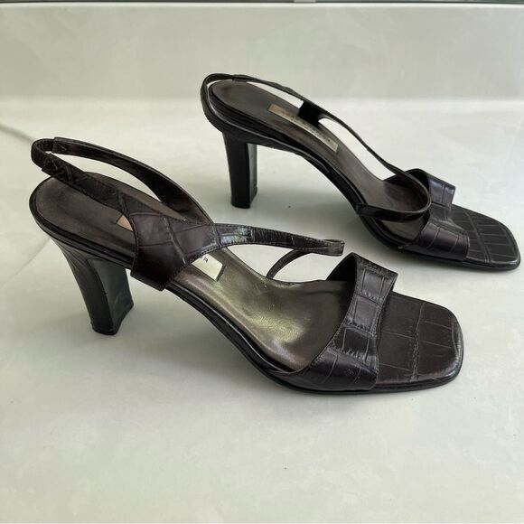 Elegant Croc Design Brown Strappy Heels - Picture 1 of 9